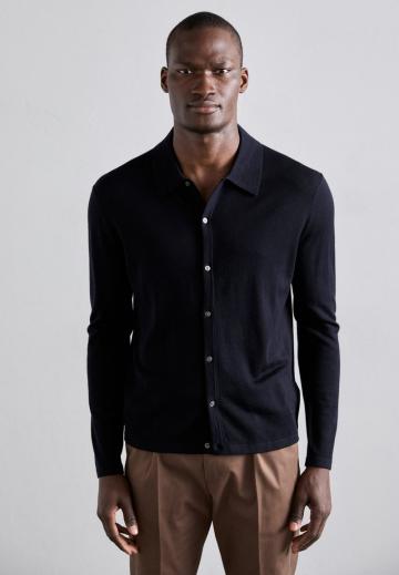 Вязаная кофта