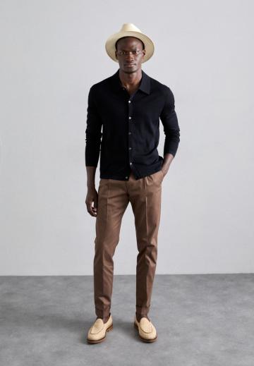 Вязаная кофта