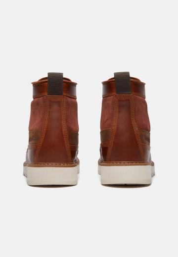 Ботинки на шнуровке