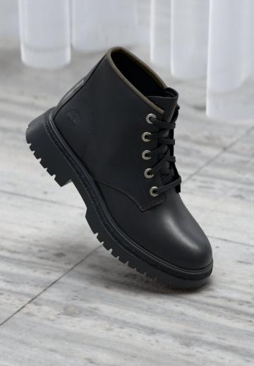 Ботинки на шнуровке