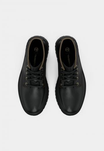 Ботинки на шнуровке