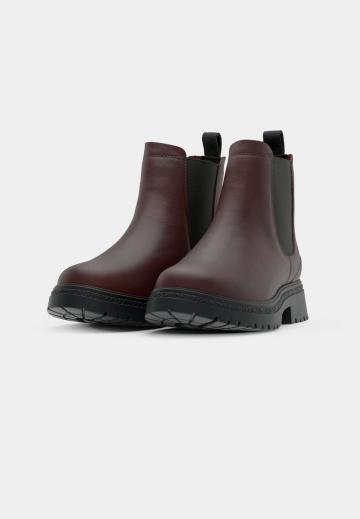 Ботинки челси