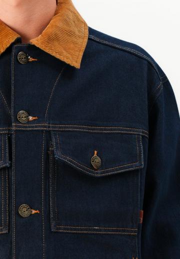 Джинсовая куртка