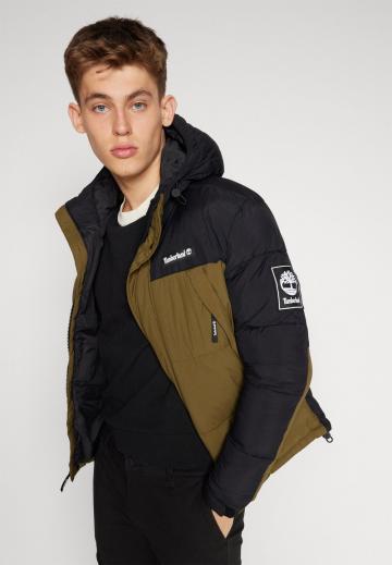 Зимняя куртка