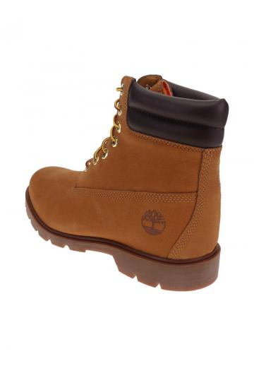 Ботинки на шнуровке