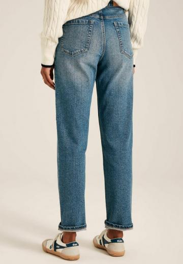 Прямые джинсы