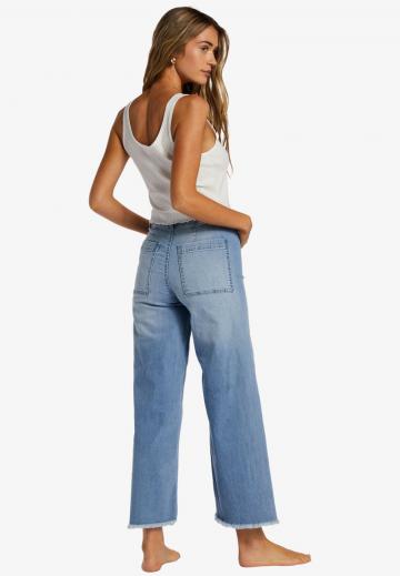 Свободные джинсы