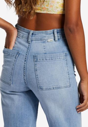Свободные джинсы
