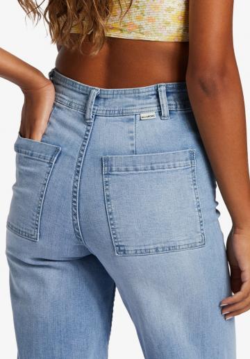 Свободные джинсы