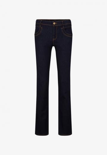 Прямые джинсы