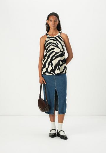 Длинный топ