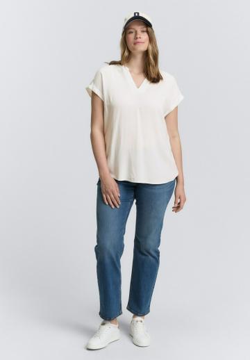 Атласная блузка