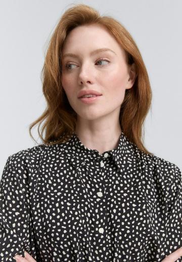 Атласная блузка