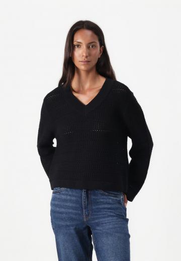 Короткие джинсы