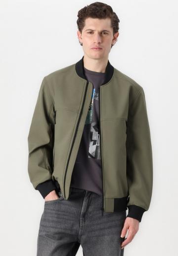 Куртка бомбер
