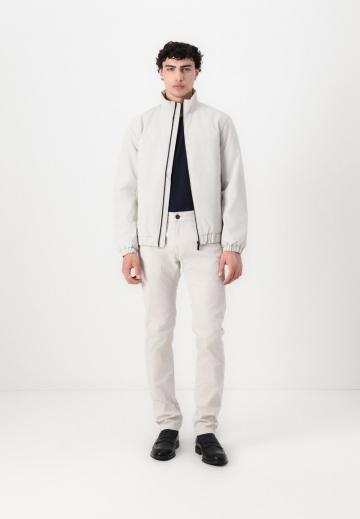 Куртка-дождевик