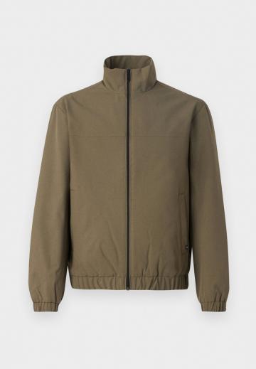 Куртка-дождевик