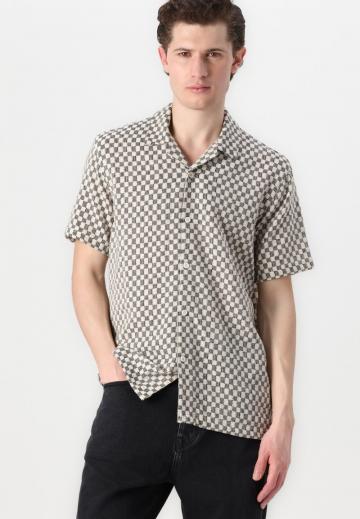 Рубашка с коротким рукавом