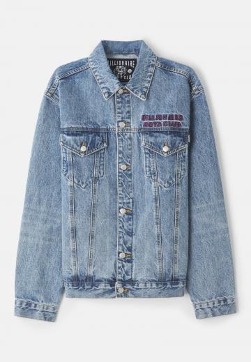 Джинсовая куртка