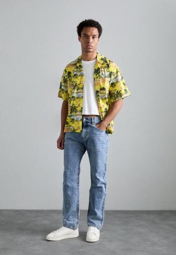 Рубашка с коротким рукавом