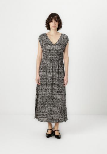Платье макси