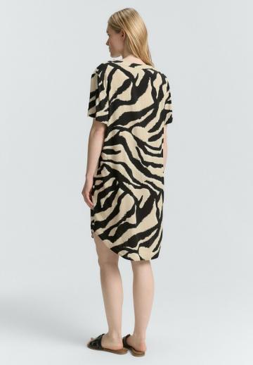 Короткое платье