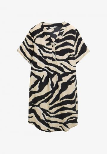 Короткое платье