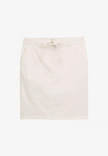 Юбка с накладными карманами