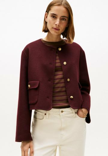 Блейзер с накладными карманами