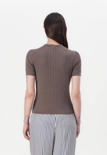 Вязаная кофта