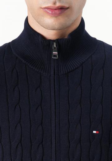 Вязаная кофта