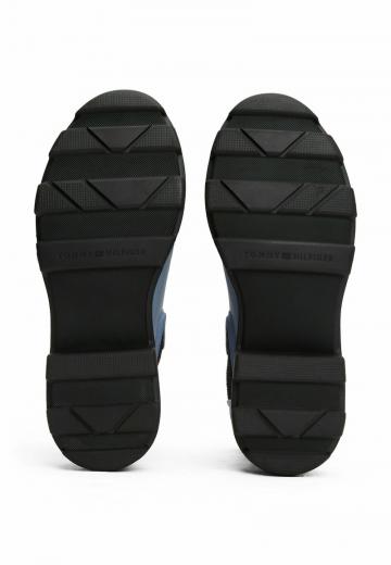 Резиновые сапоги