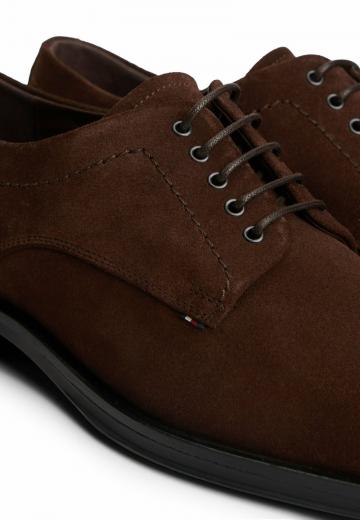 Ботинки на шнуровке