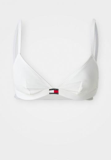 Бюстгальтер без косточек