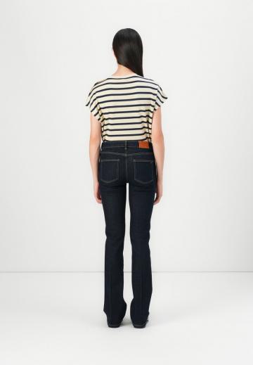 Клешеные брюки