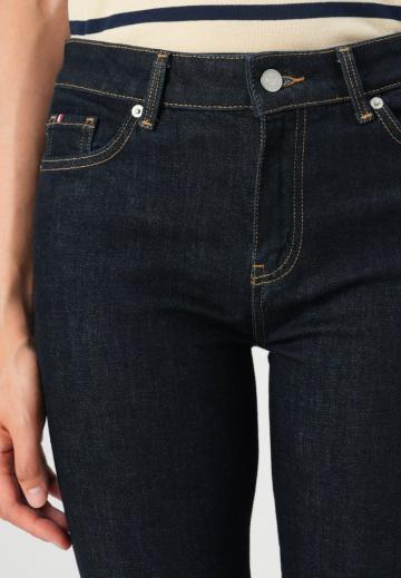 Клешеные брюки