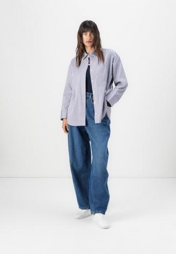 Свободные джинсы