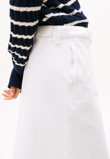 Юбка с накладными карманами