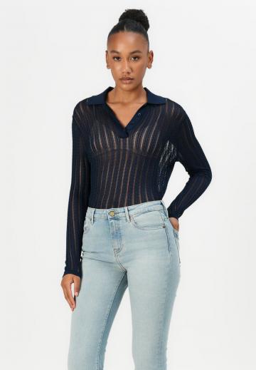 Клешеные брюки