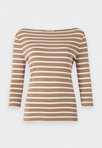 Майка с рукавом три четверти