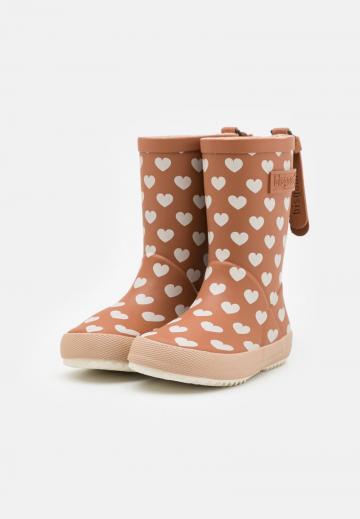 Резиновые сапоги