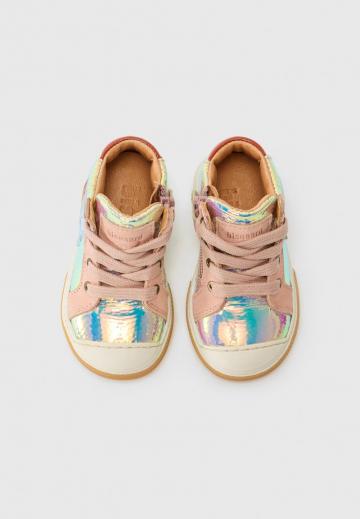 Детская обувь