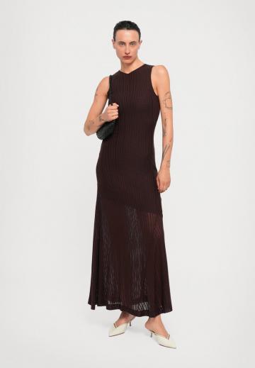 Платье макси