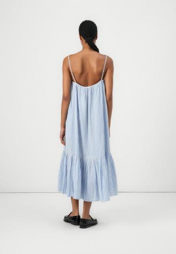 Пляжное платье