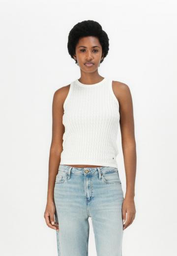 Пуловер без рукавов