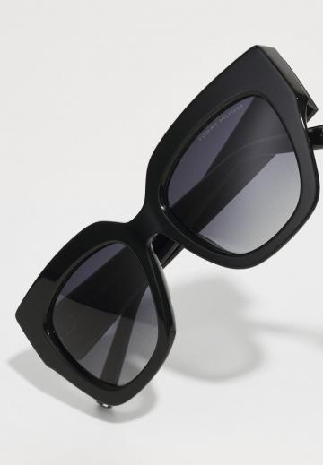 Солнечные очки