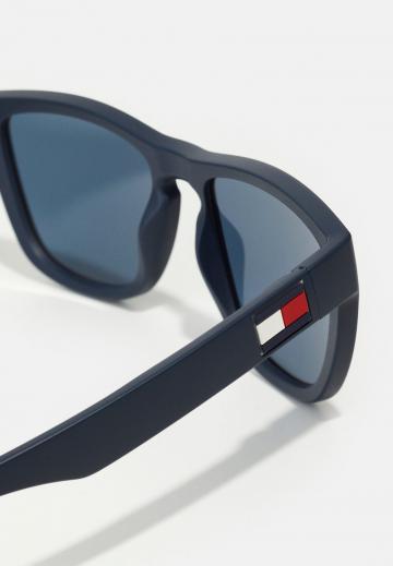 Солнечные очки