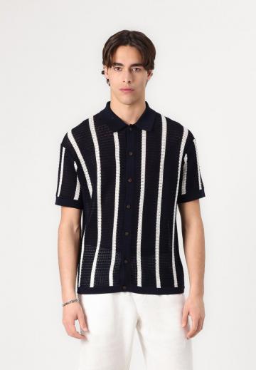 Рубашка с коротким рукавом