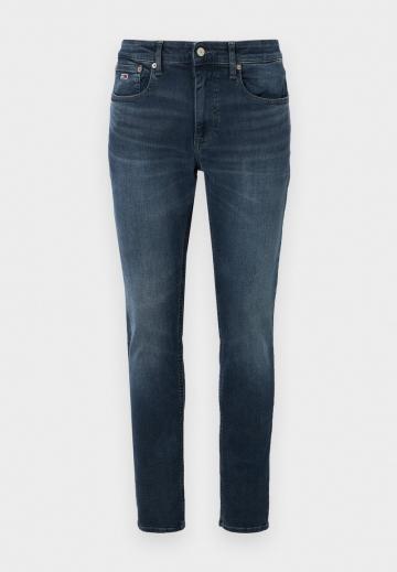 Узкие джинсы