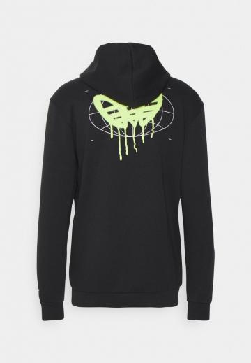 Пуловер с капюшоном